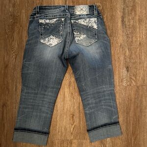 Women’s Miss Me Crop 31 Waist